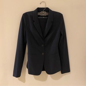 The Limited Collection Navy Suit size 00 NWT